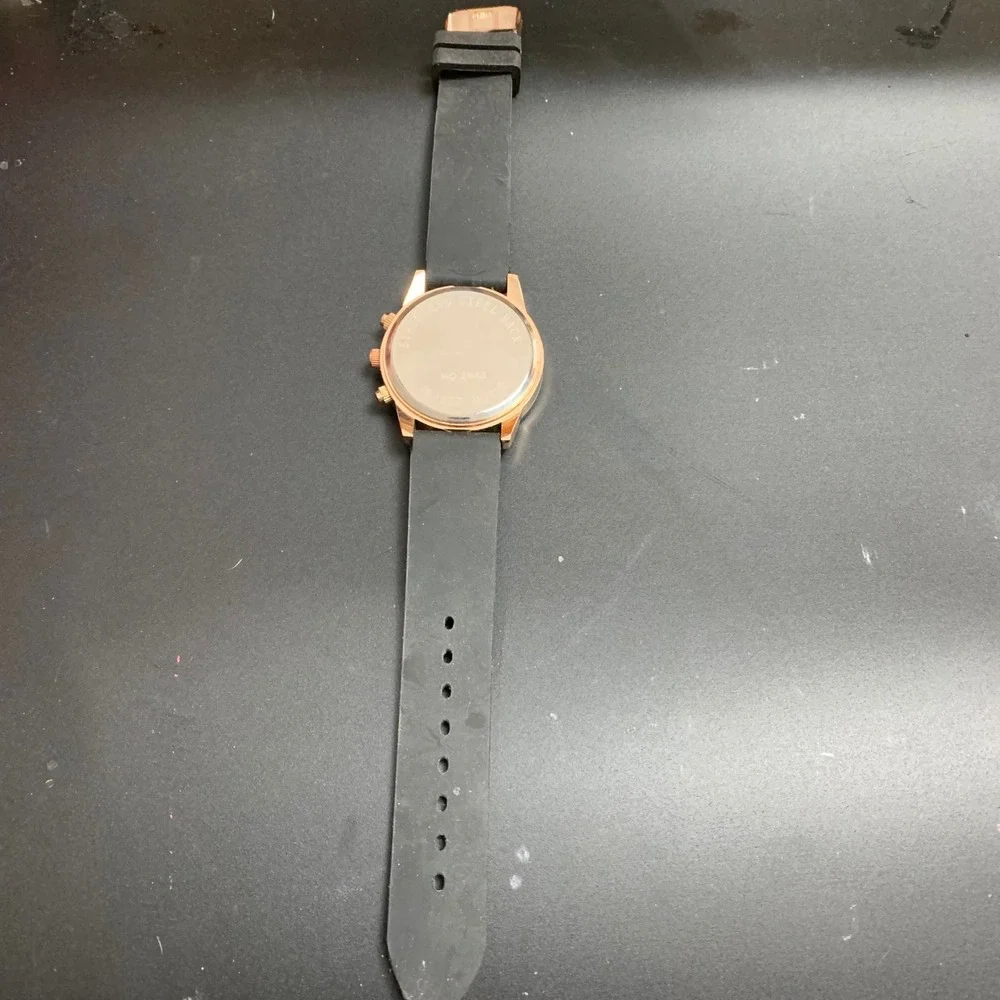 Mens Rose Gold Tone Black Quartz Watch No. 2643 Silicone Strap Chronograph Style